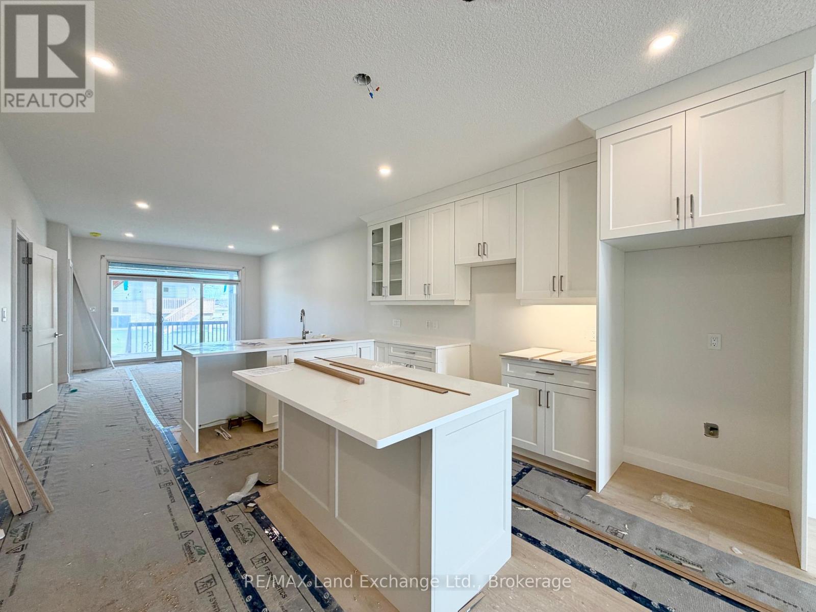 443 IVINGS DRIVE - 2
