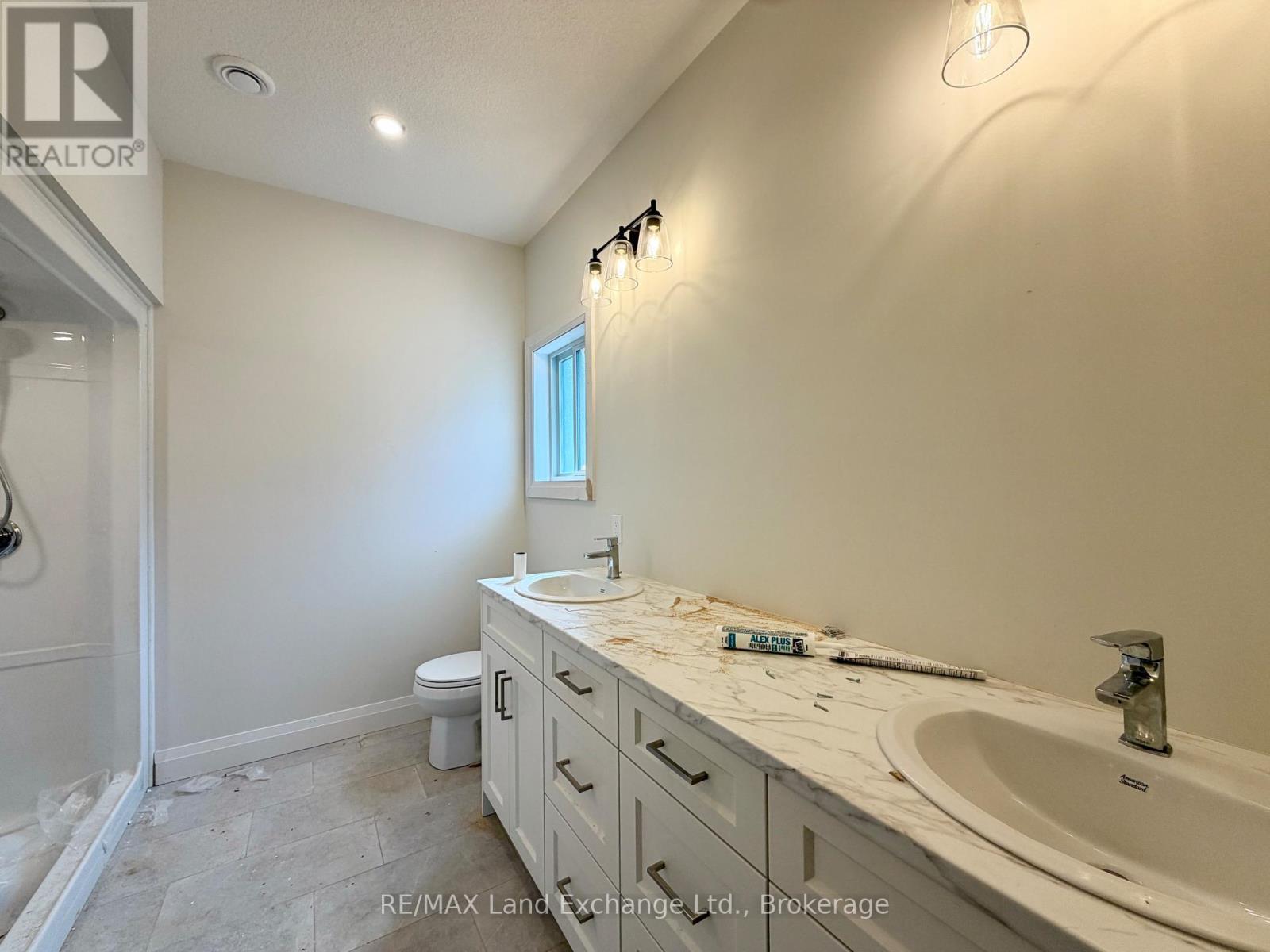 443 IVINGS DRIVE - 5