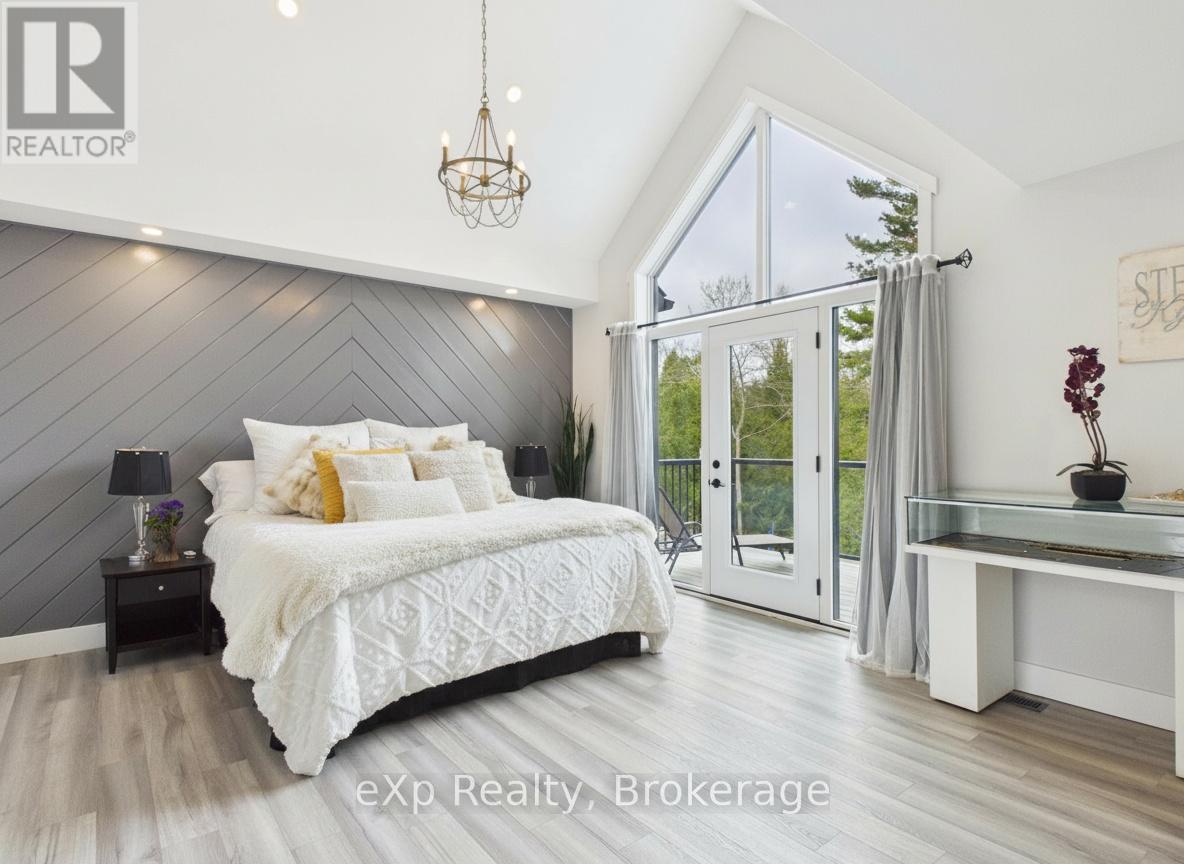 36 LAKESIDE WOODS CRESCENT - 18