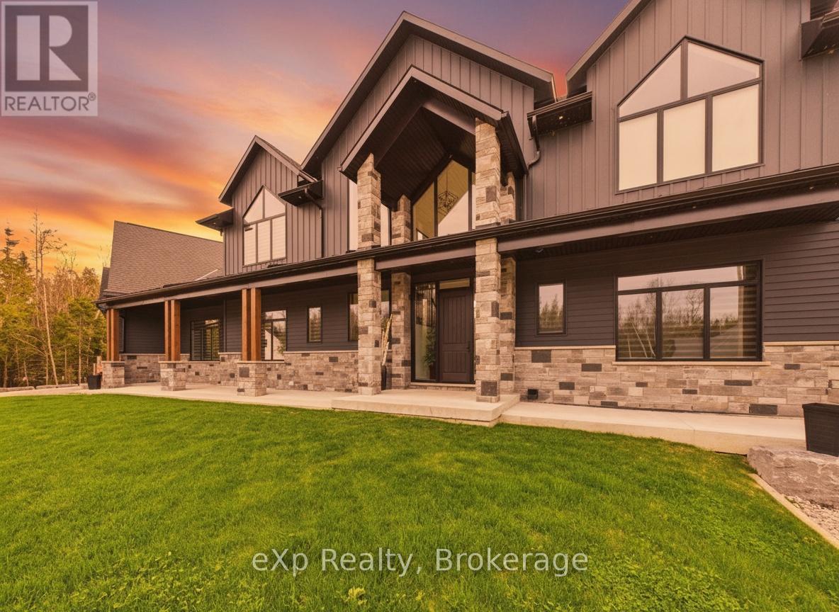 36 LAKESIDE WOODS CRESCENT - 2