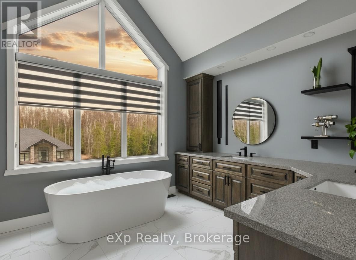 36 LAKESIDE WOODS CRESCENT - 20