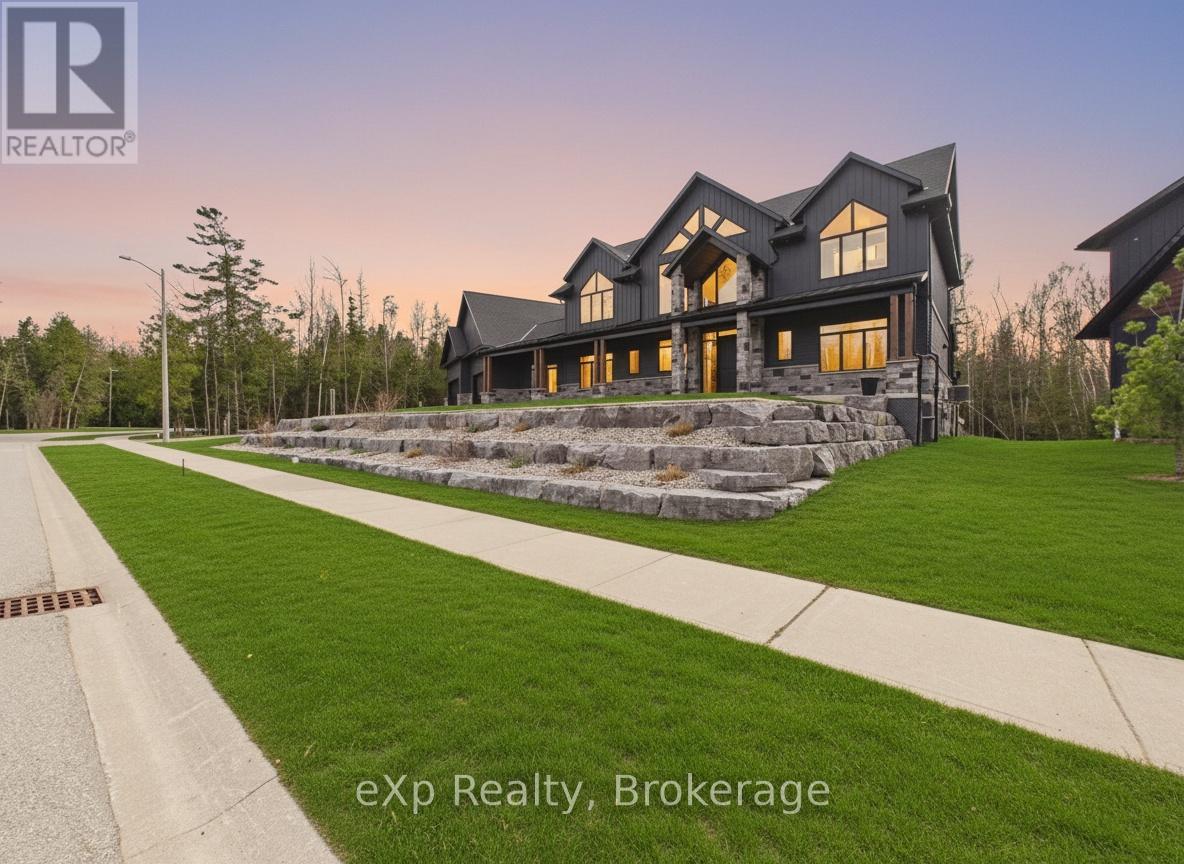36 LAKESIDE WOODS CRESCENT - 3