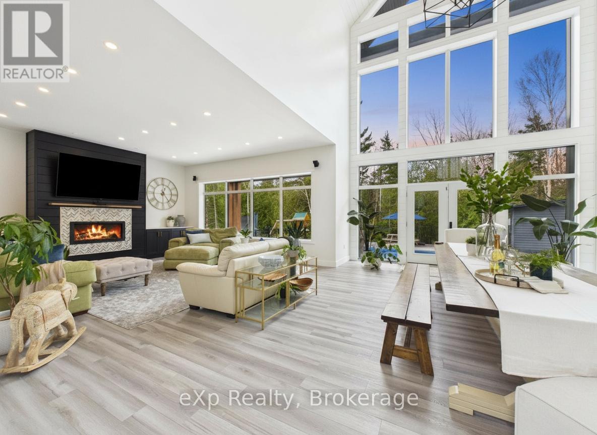 36 LAKESIDE WOODS CRESCENT - 8