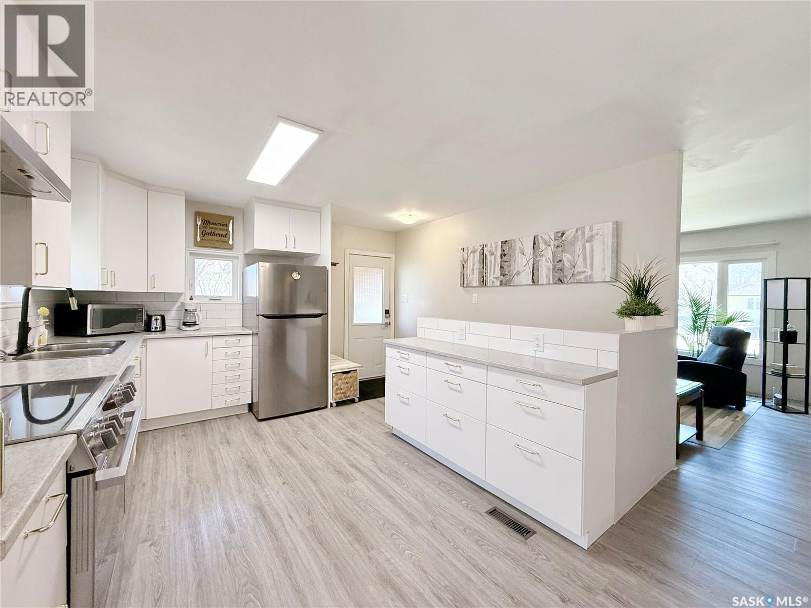 219 Thomson STREET - 13