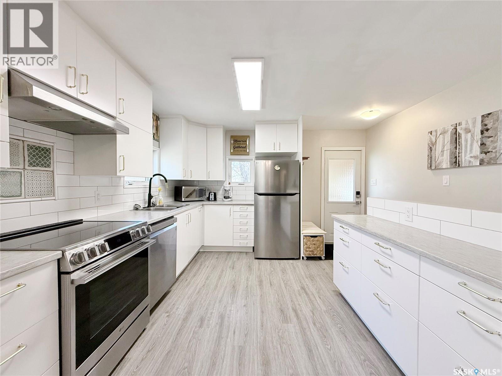 219 Thomson STREET - 3