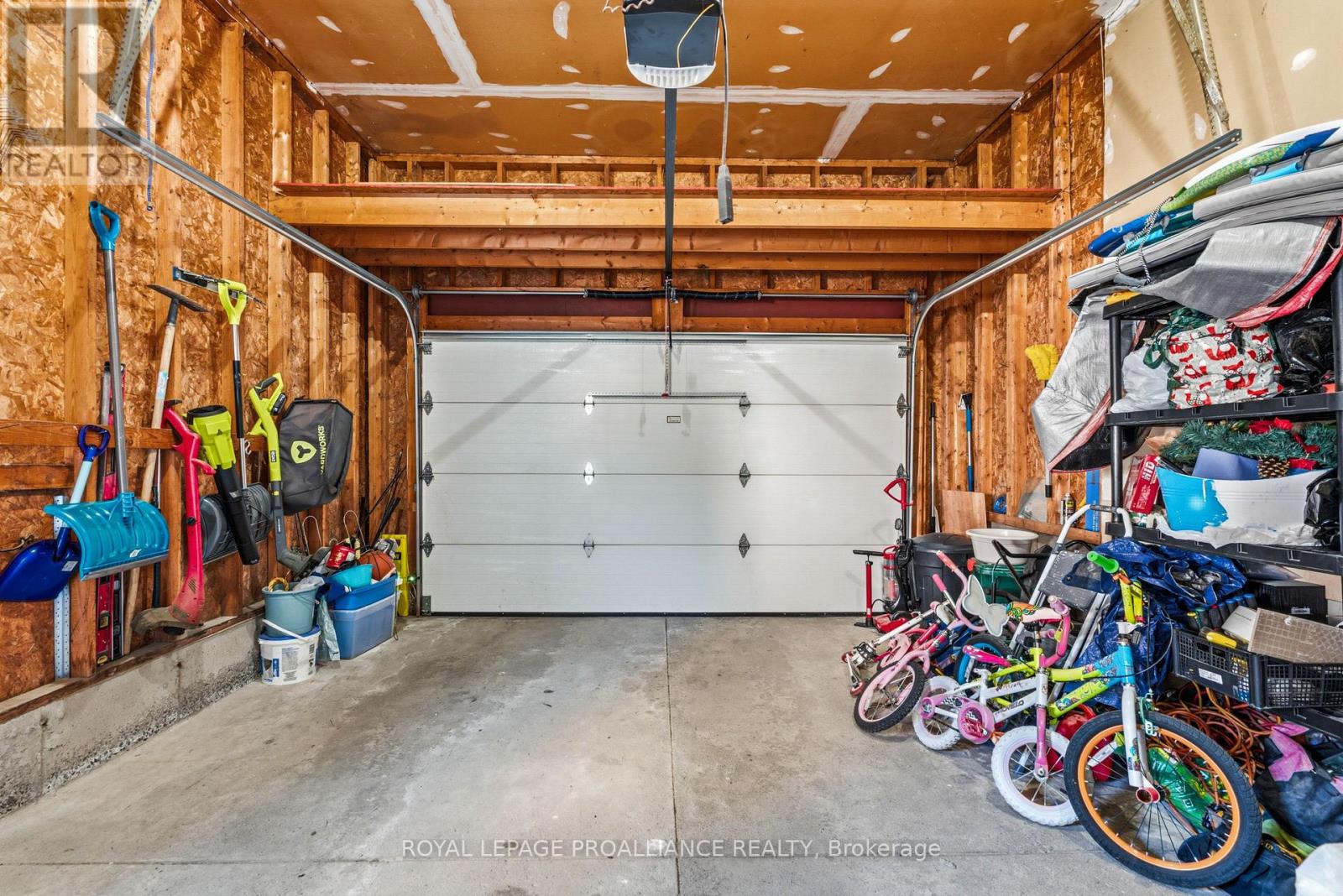 206 BELEY STREET - 32