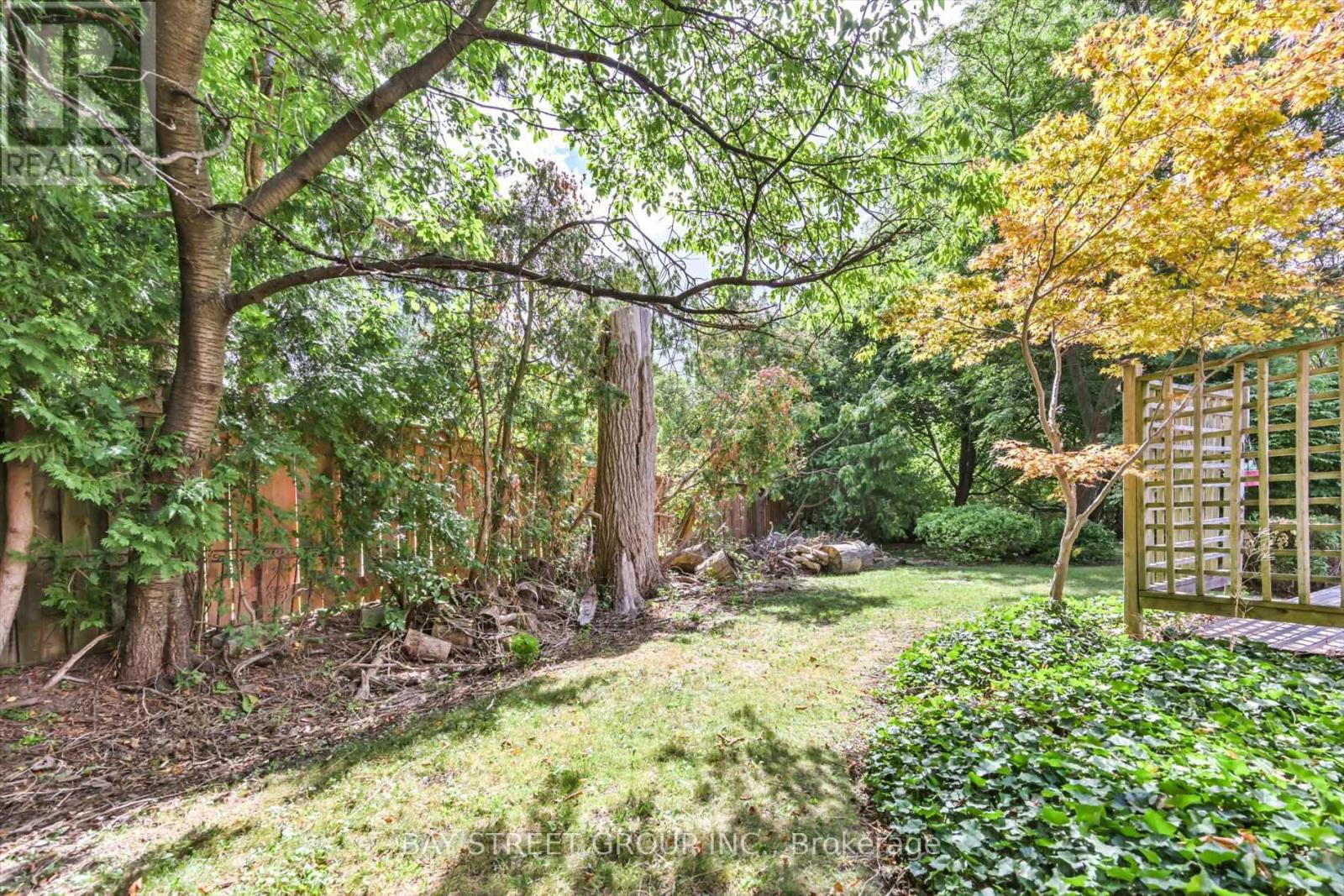 33 KILCHURN CASTLE DRIVE - 40
