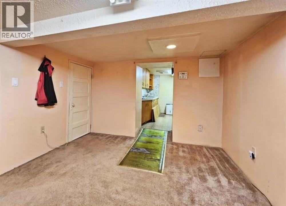 436 VAUGHAN STREET - 21