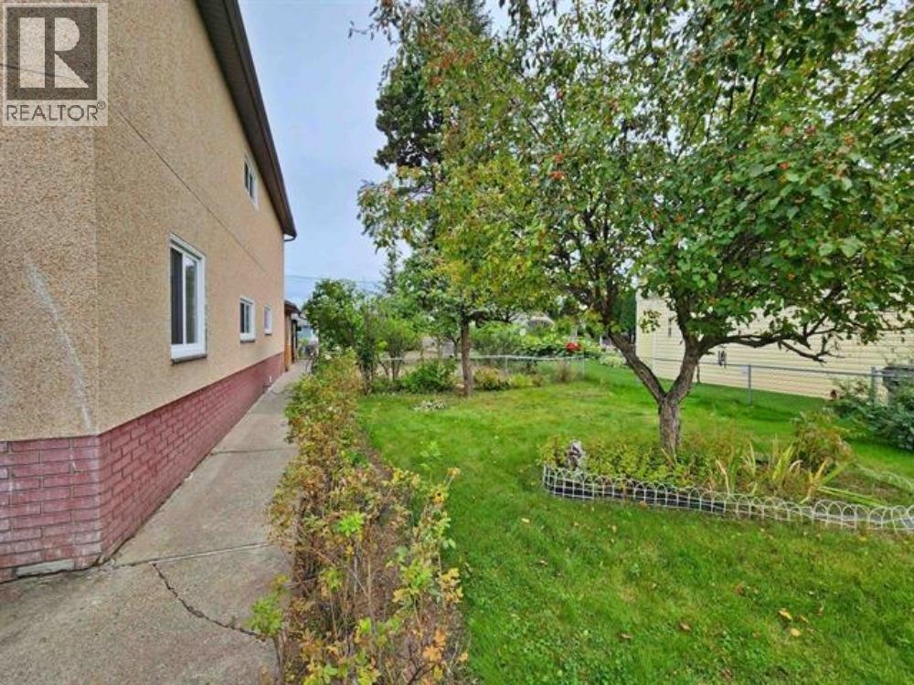 436 VAUGHAN STREET - 22