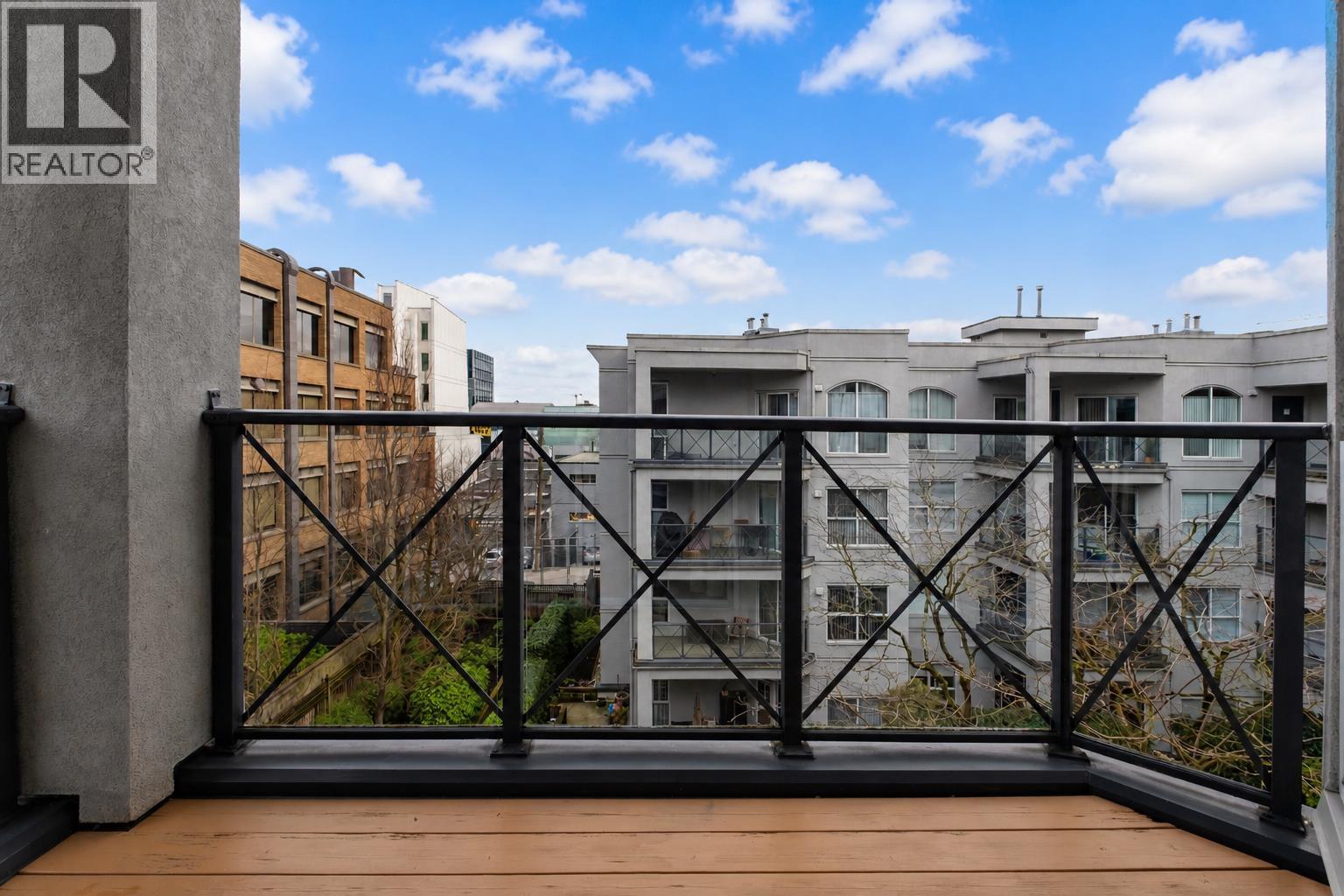 1 Bed, 1 Bath House for Sale in Vancouver – PH12 511 W 7TH AVENUE, Vancouver - Image 9