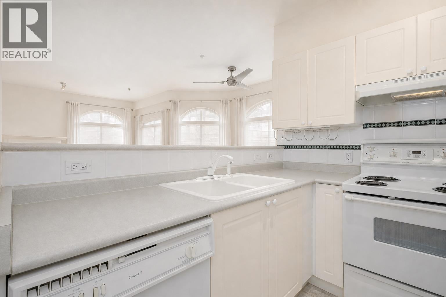1 Bed, 1 Bath House for Sale in Vancouver – PH12 511 W 7TH AVENUE, Vancouver - Image 10