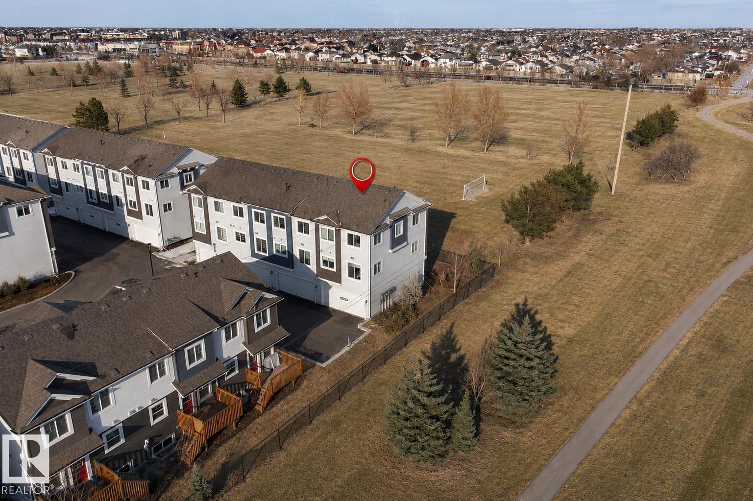 #58 16335 84 ST NW, Edmonton