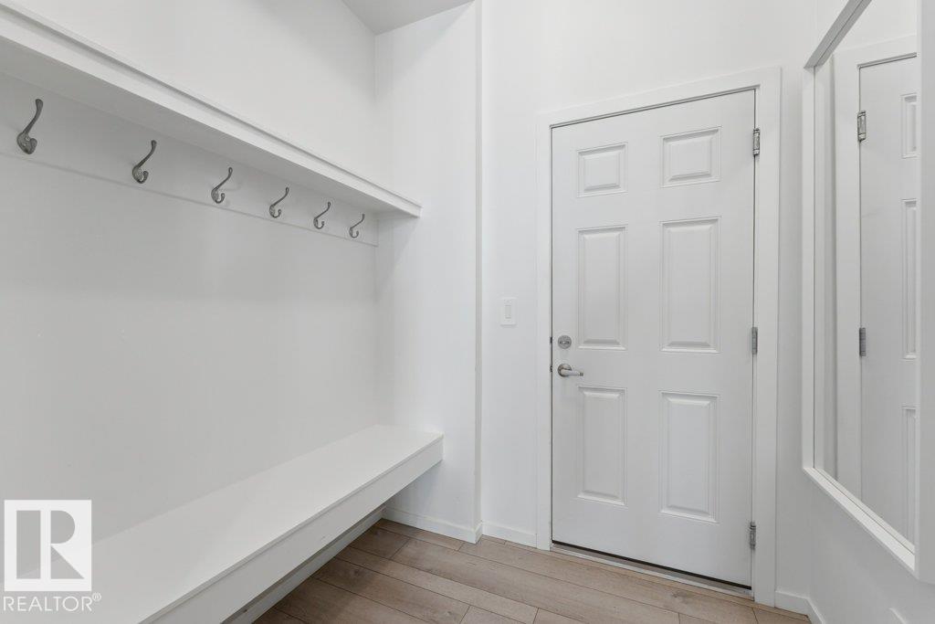 2011 207 ST NW - 19