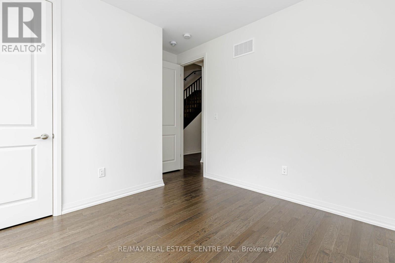 9 MAYAPPLE STREET - 21