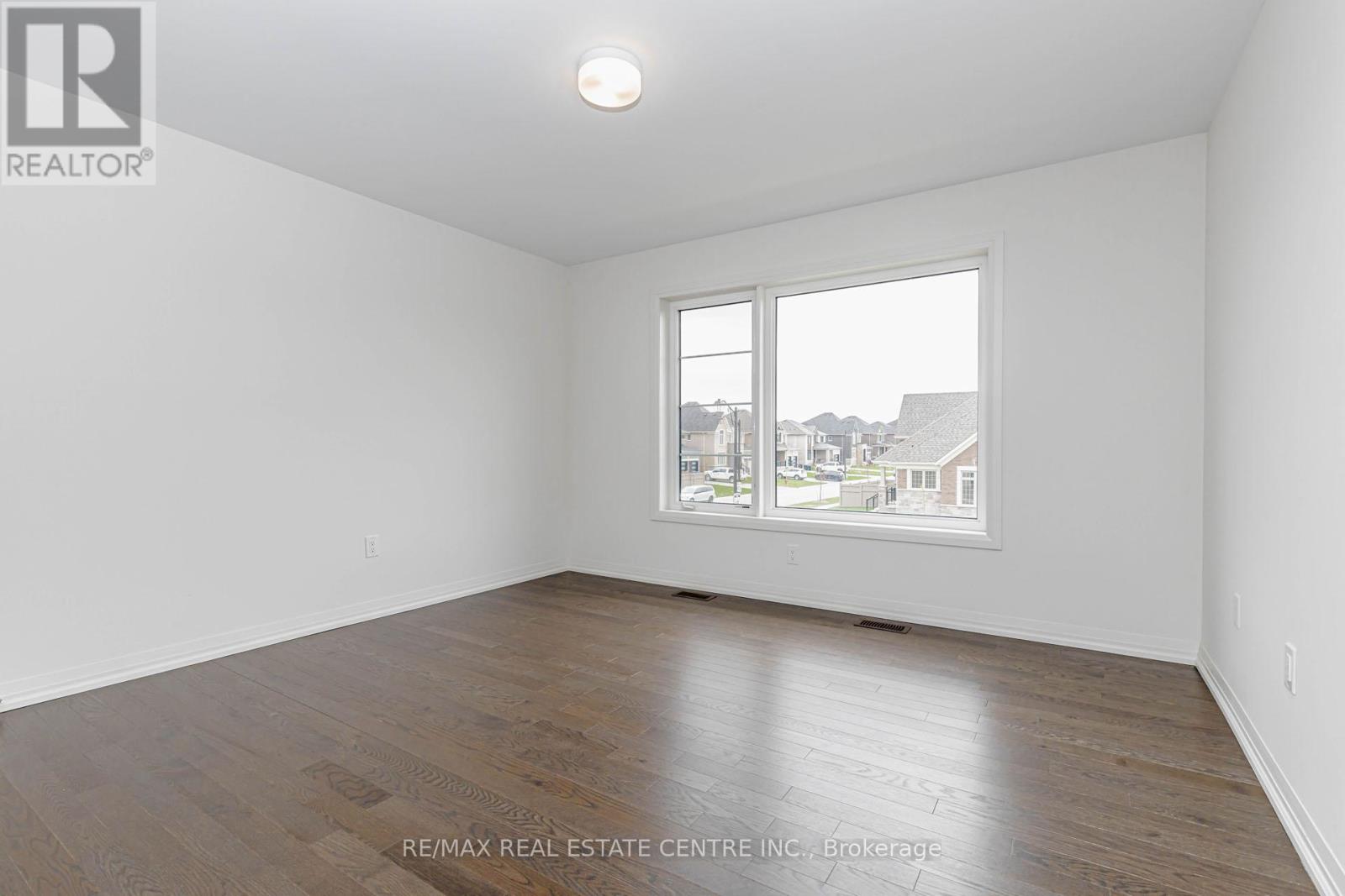 9 MAYAPPLE STREET - 34