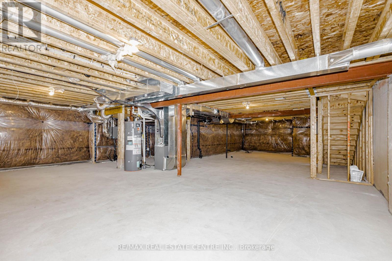 9 MAYAPPLE STREET - 42