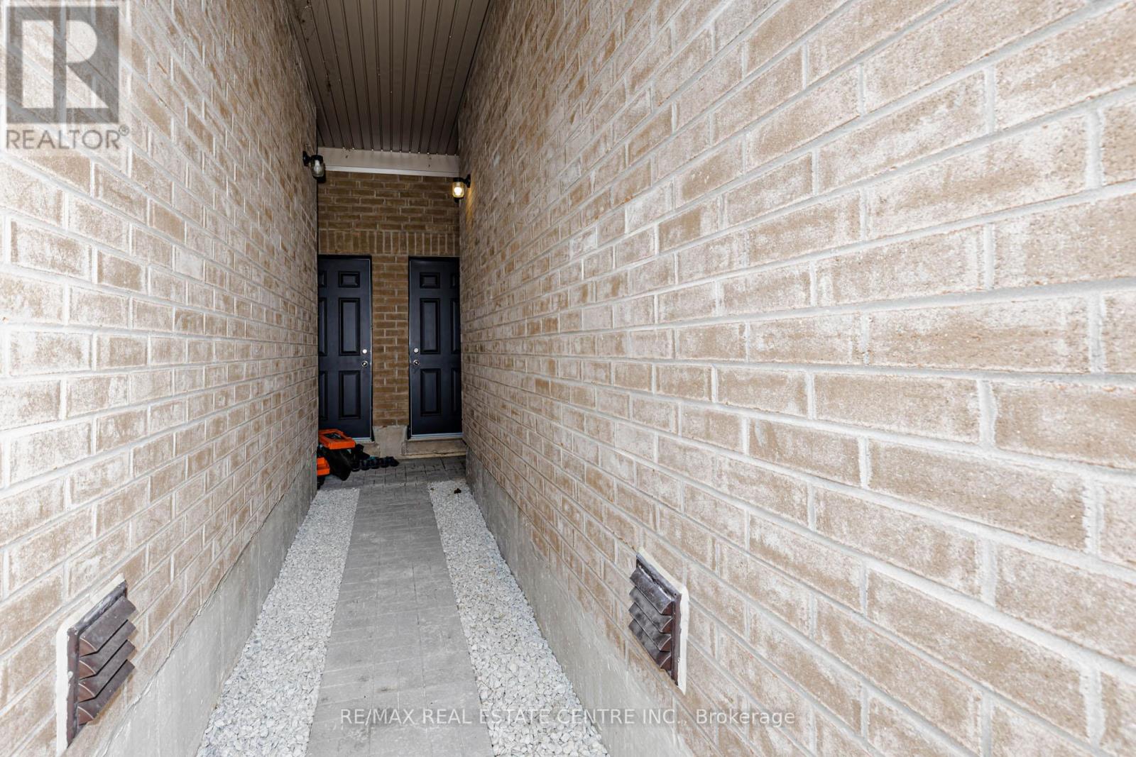 9 MAYAPPLE STREET - 43