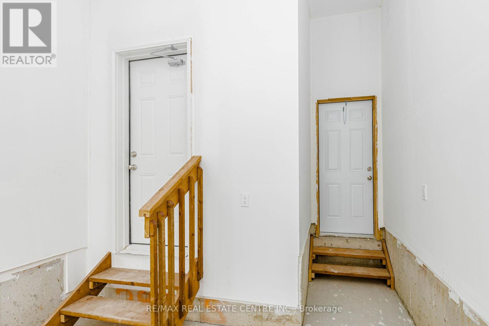 9 MAYAPPLE STREET - 44