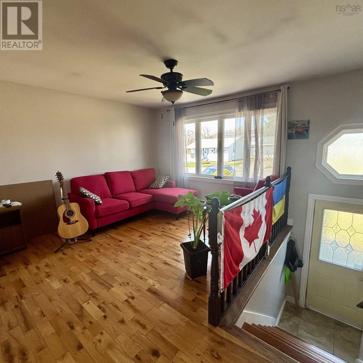 Property 8 of 21 of 246 Curran Street