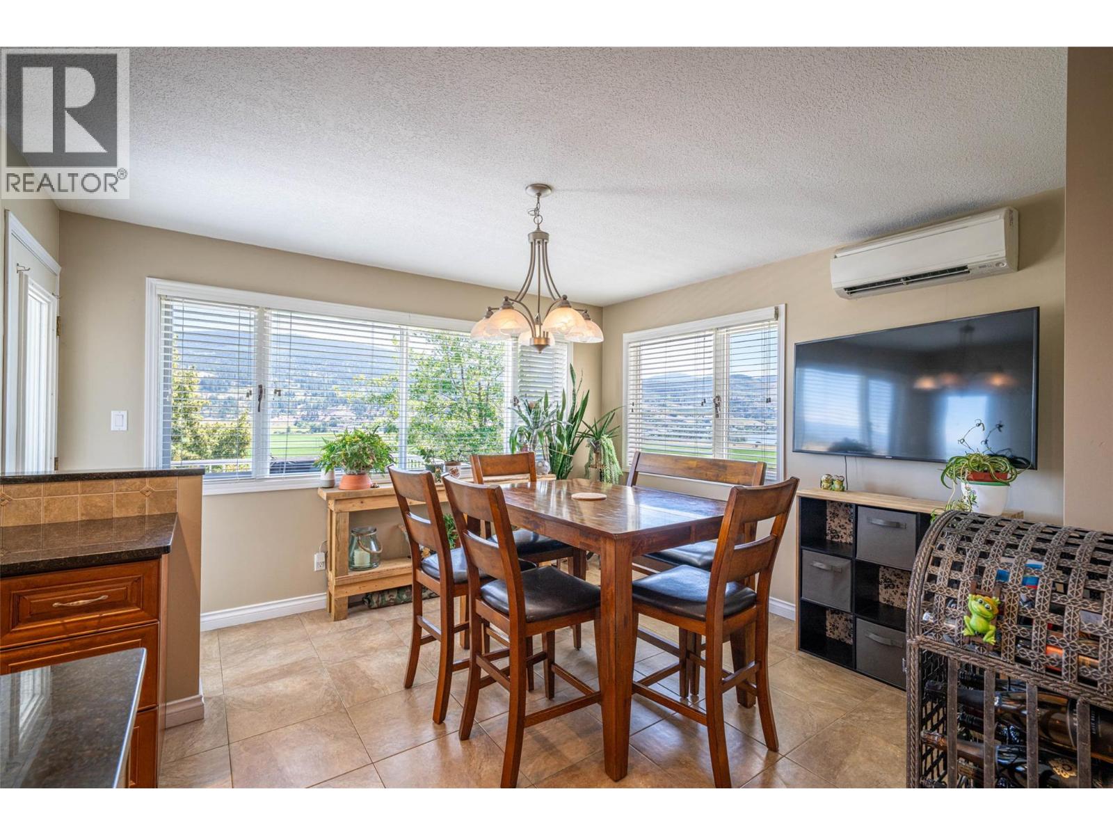 160 Overlook Place, Vernon