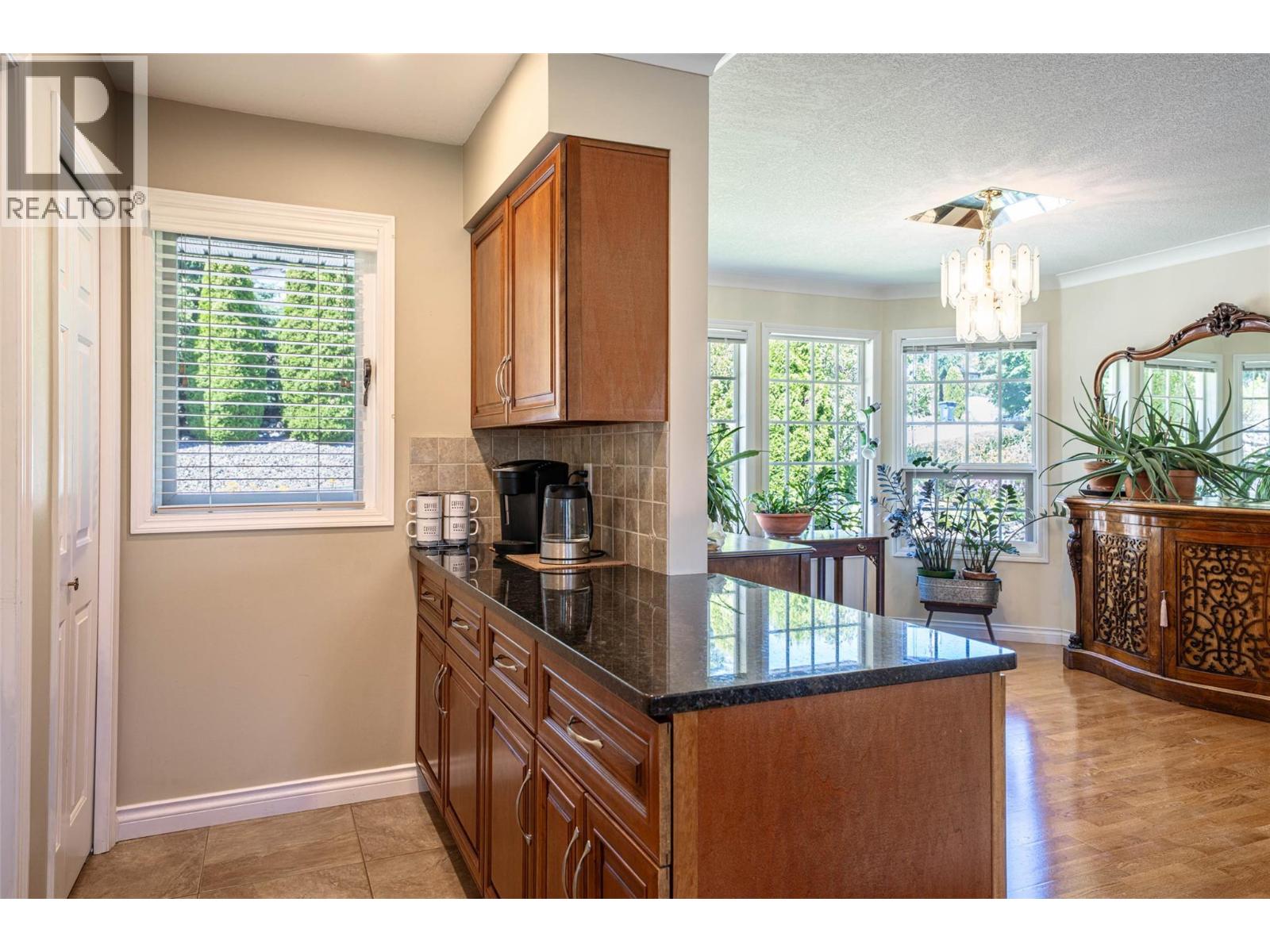 160 Overlook Place, Vernon