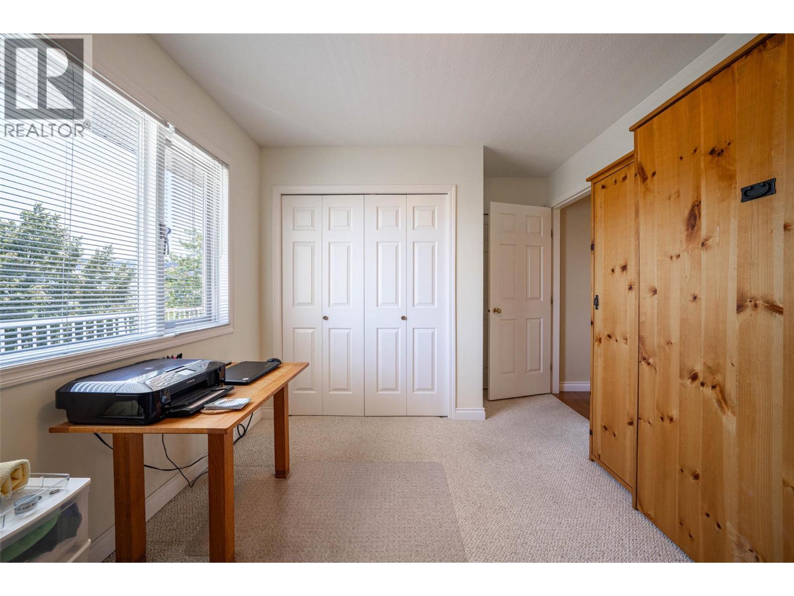 160 Overlook Place, Vernon