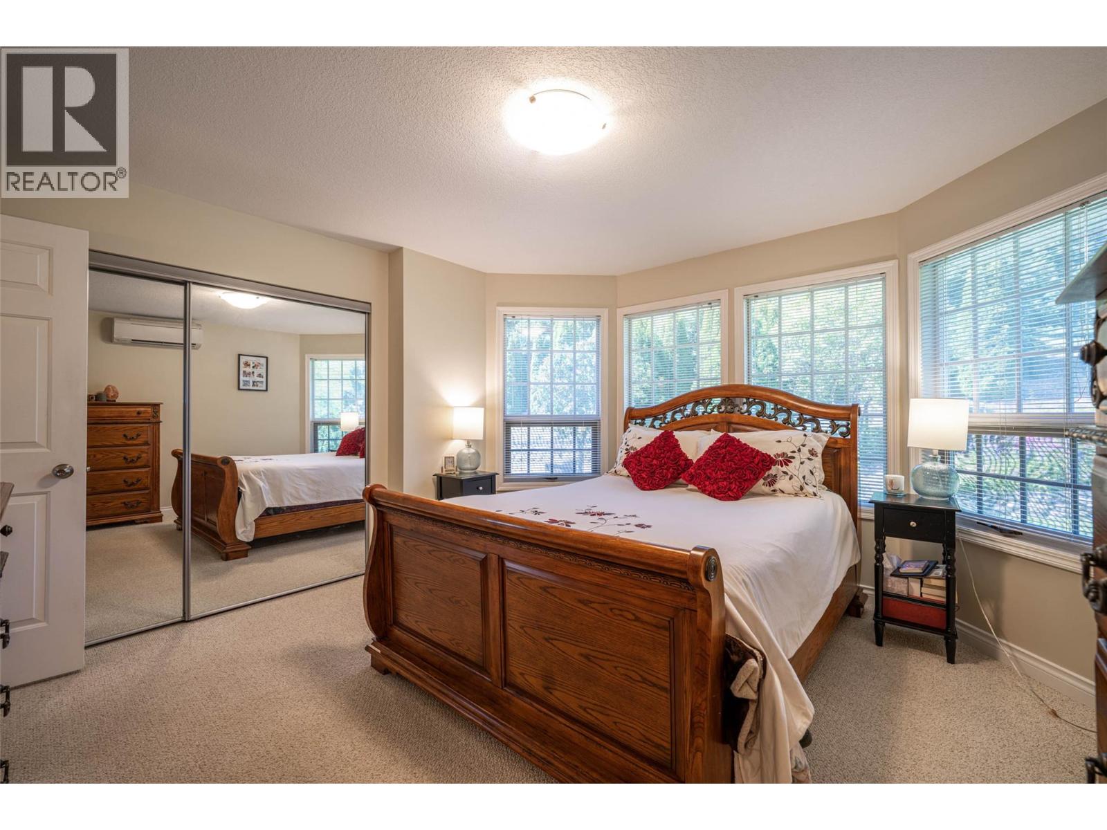 160 Overlook Place, Vernon
