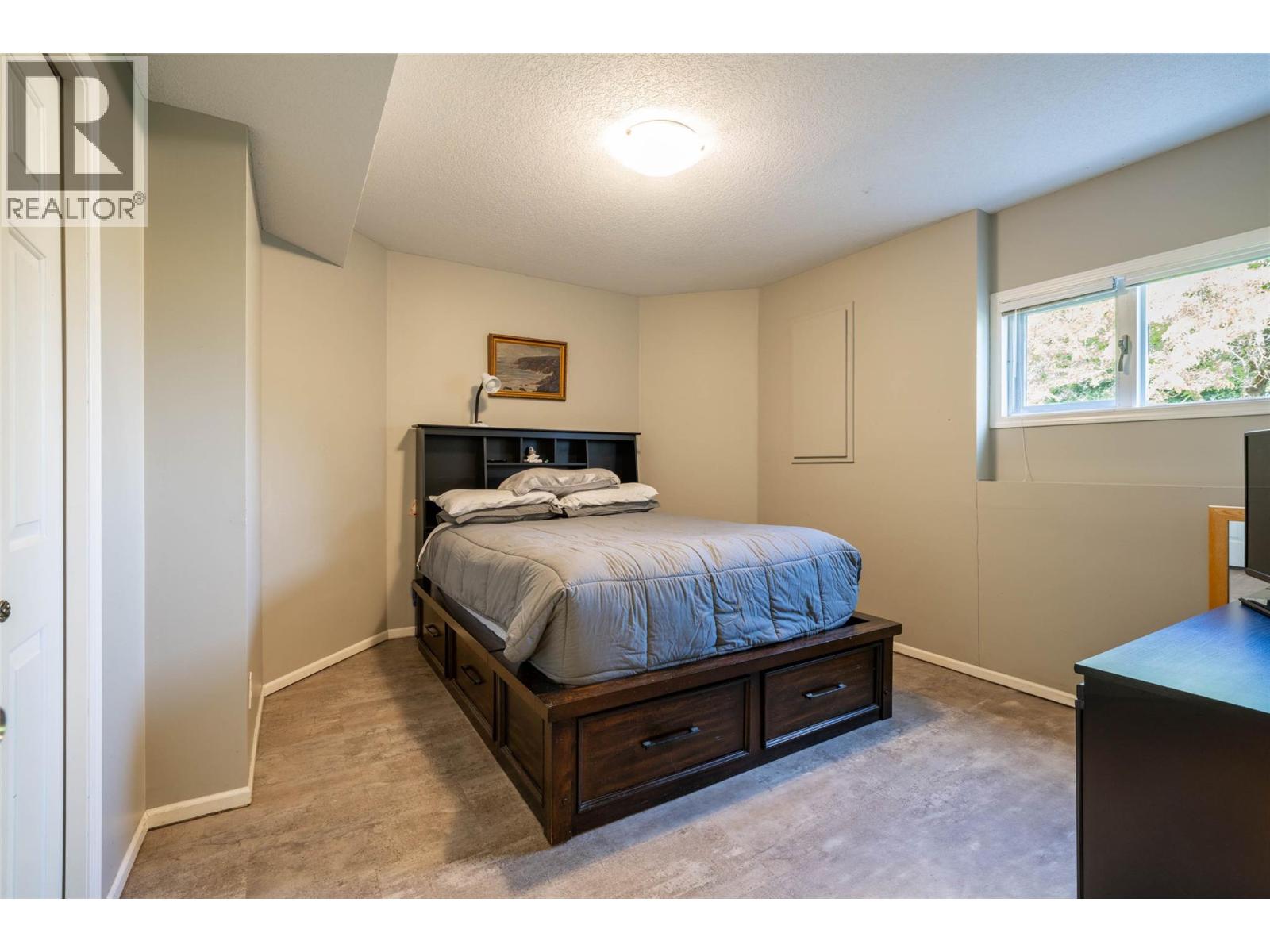 160 Overlook Place - 55