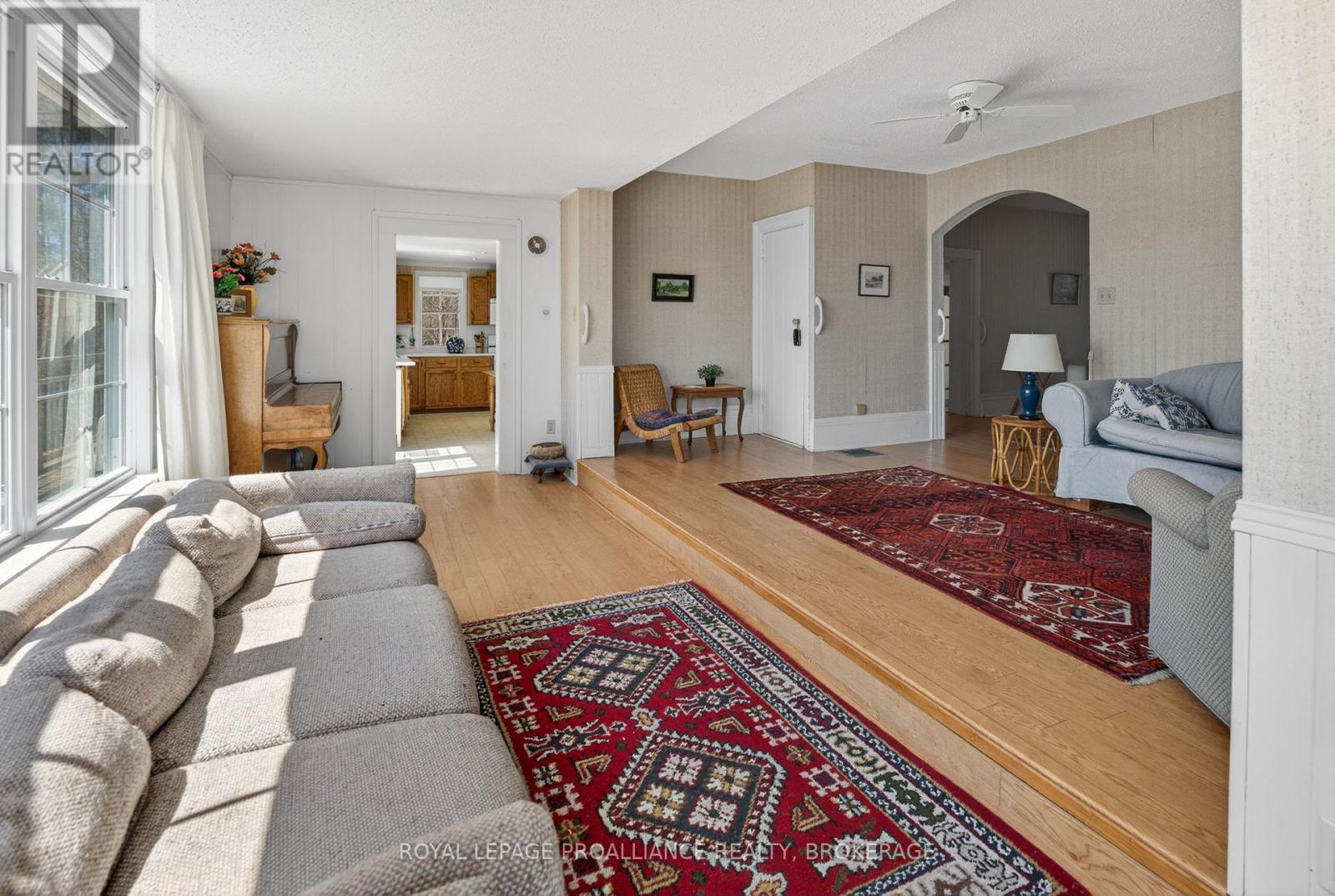 1 POND STREET - 21