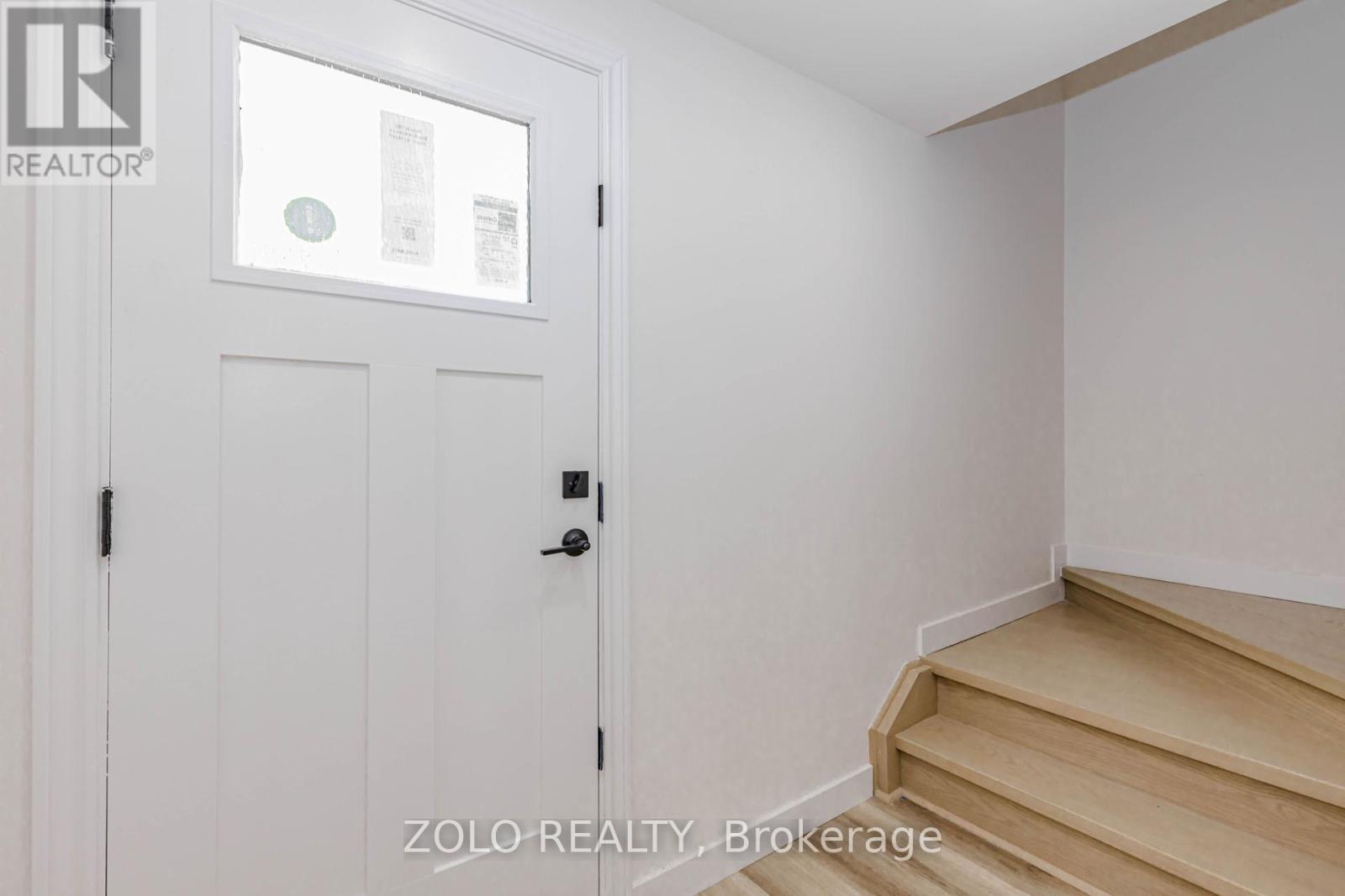 283 IVON AVENUE W - 10