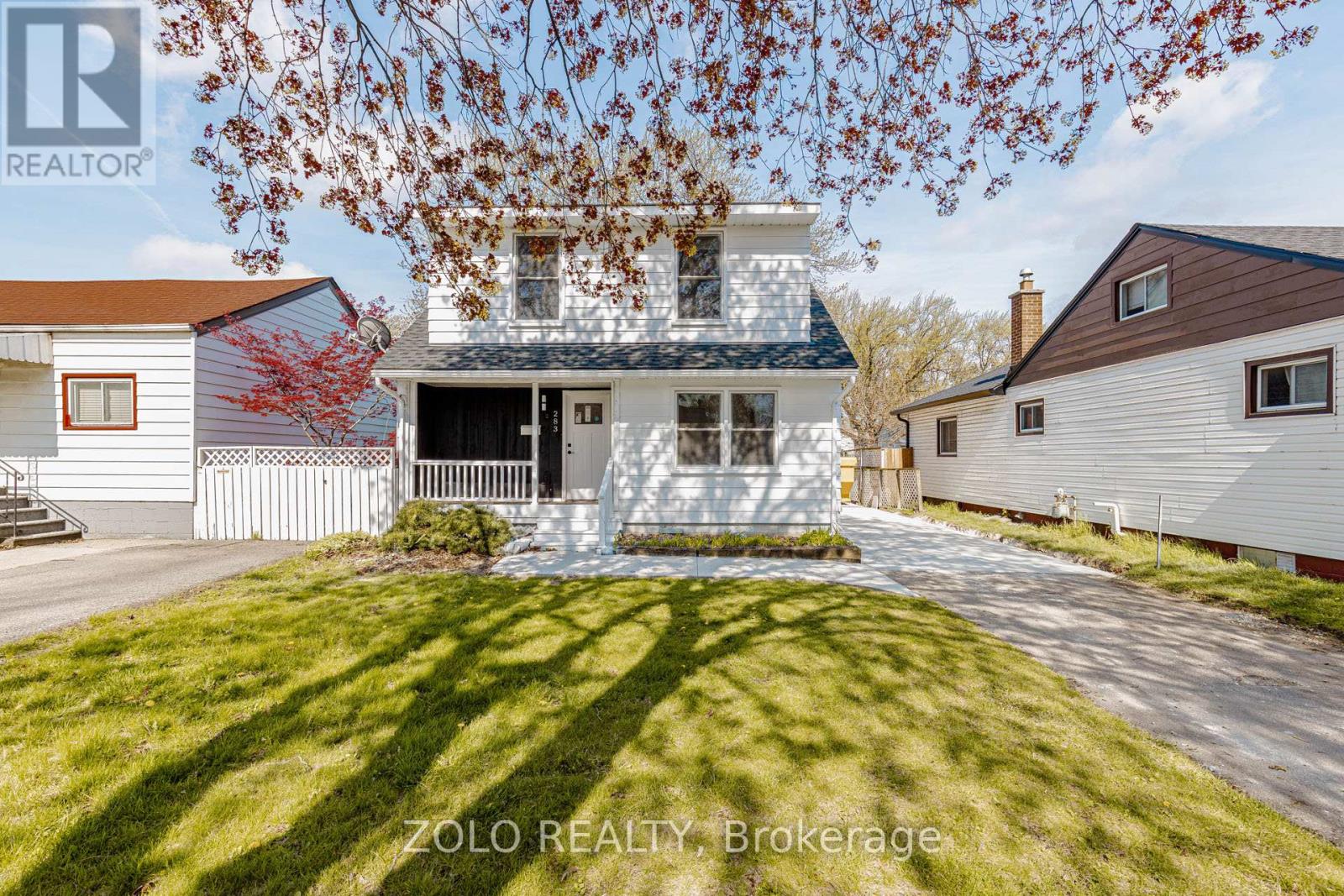 283 IVON AVENUE W - 4
