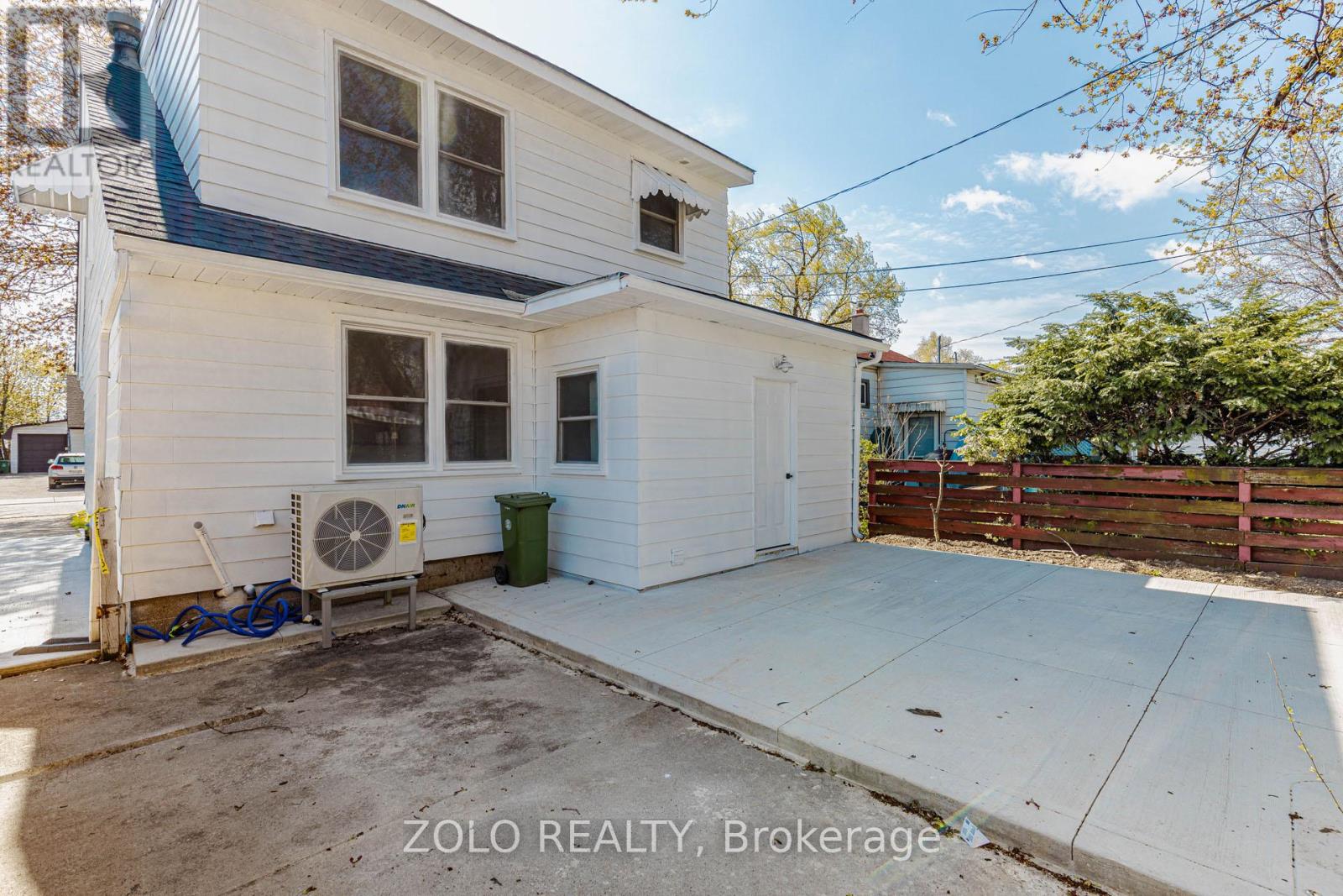 283 IVON AVENUE W - 47
