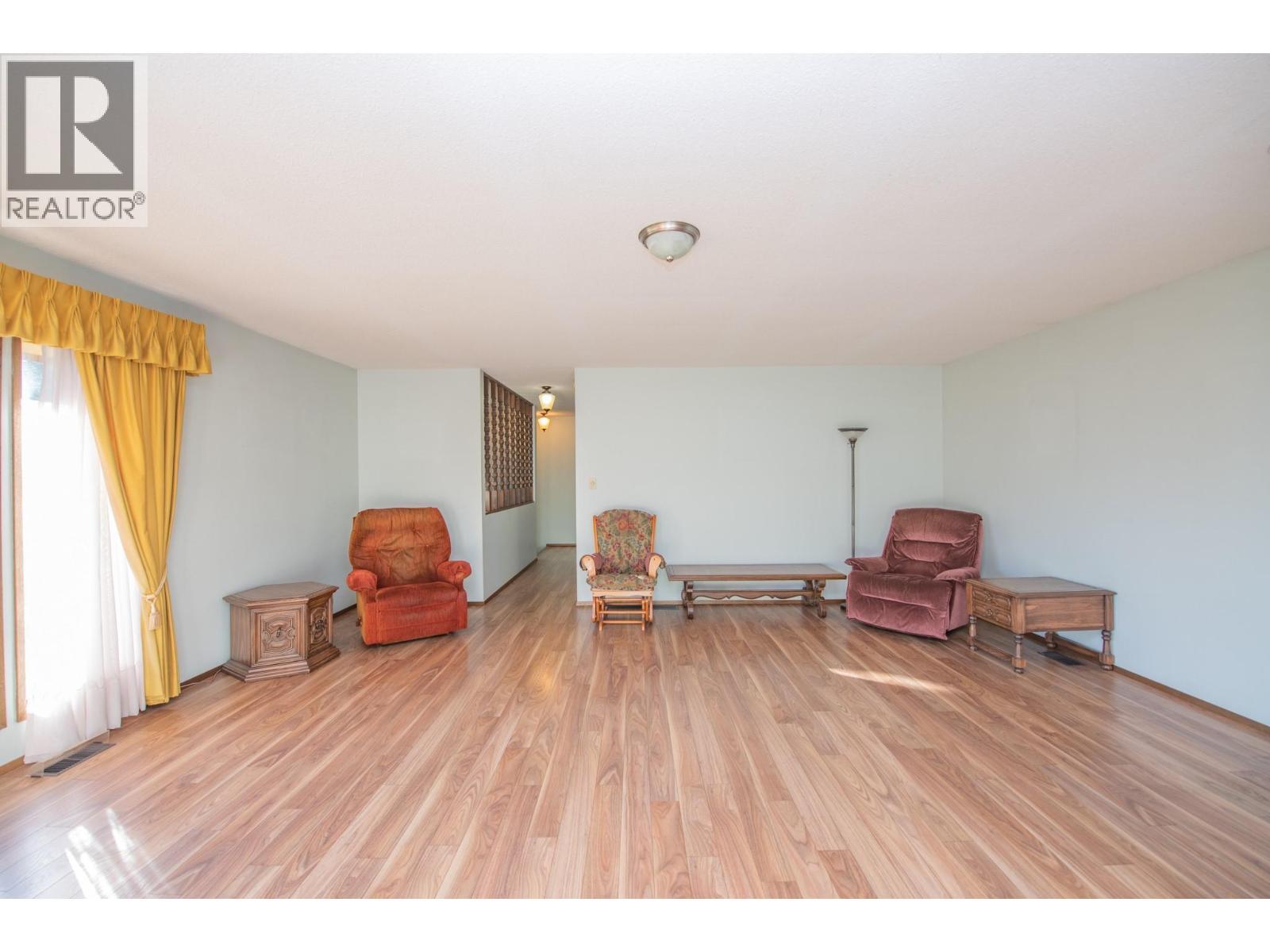 2471 6 Highway - 27