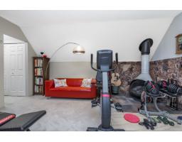 15428 Madrona Drive, Surrey, BC V4A5N3 Photo 25