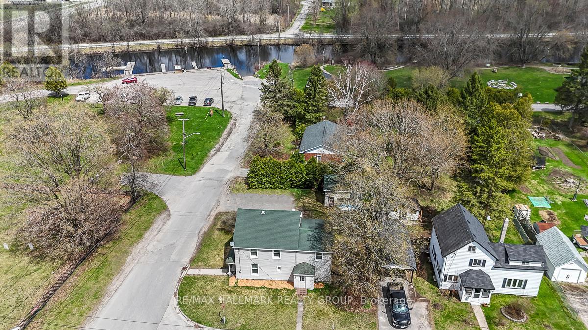 20 BROCK STREET S - 4