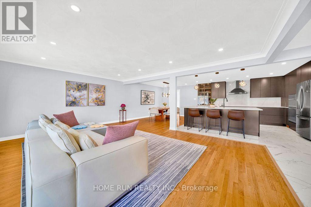 3334 RIVERSIDE DRIVE - 6