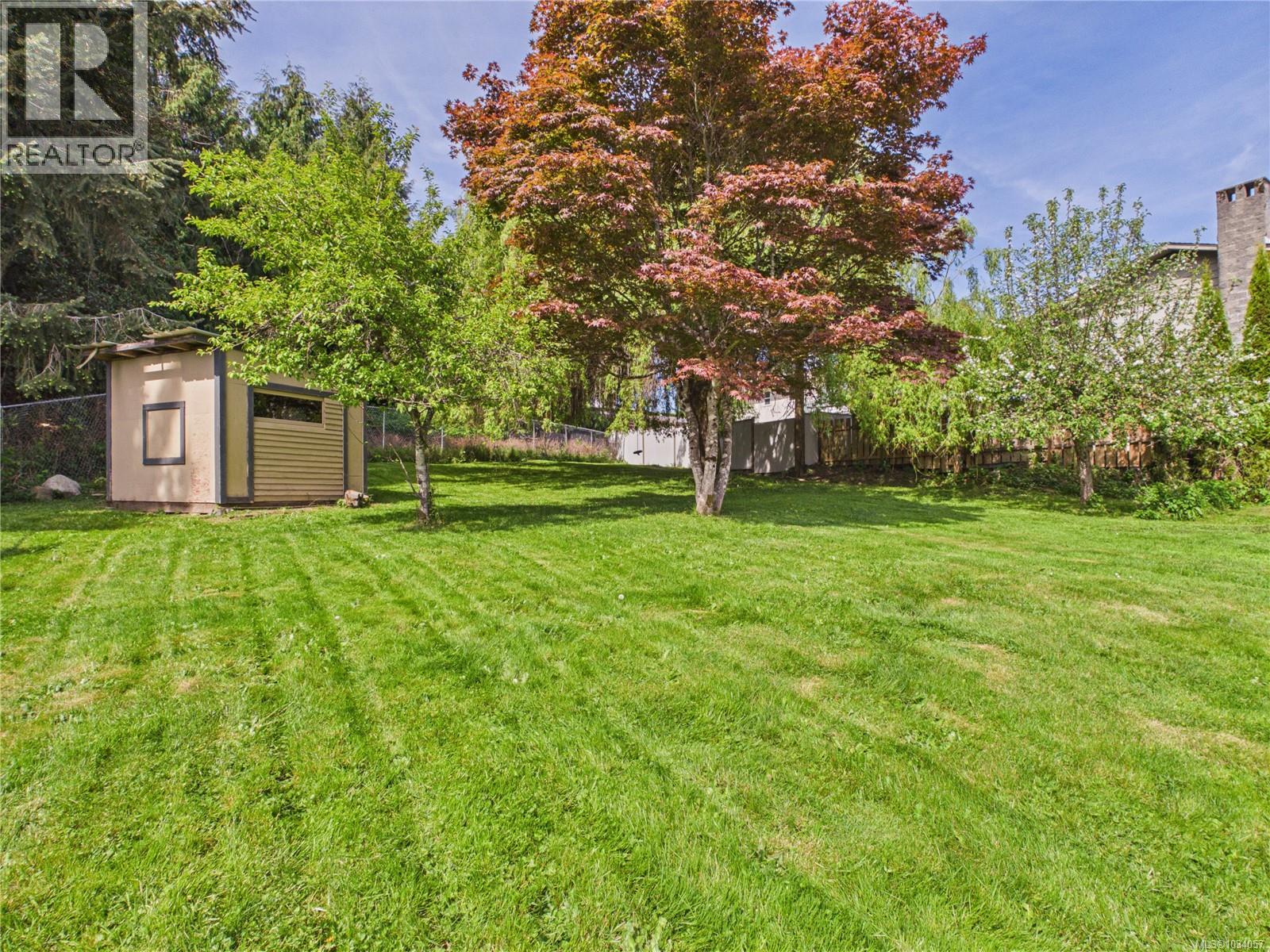 9992 Victoria Rd - 38