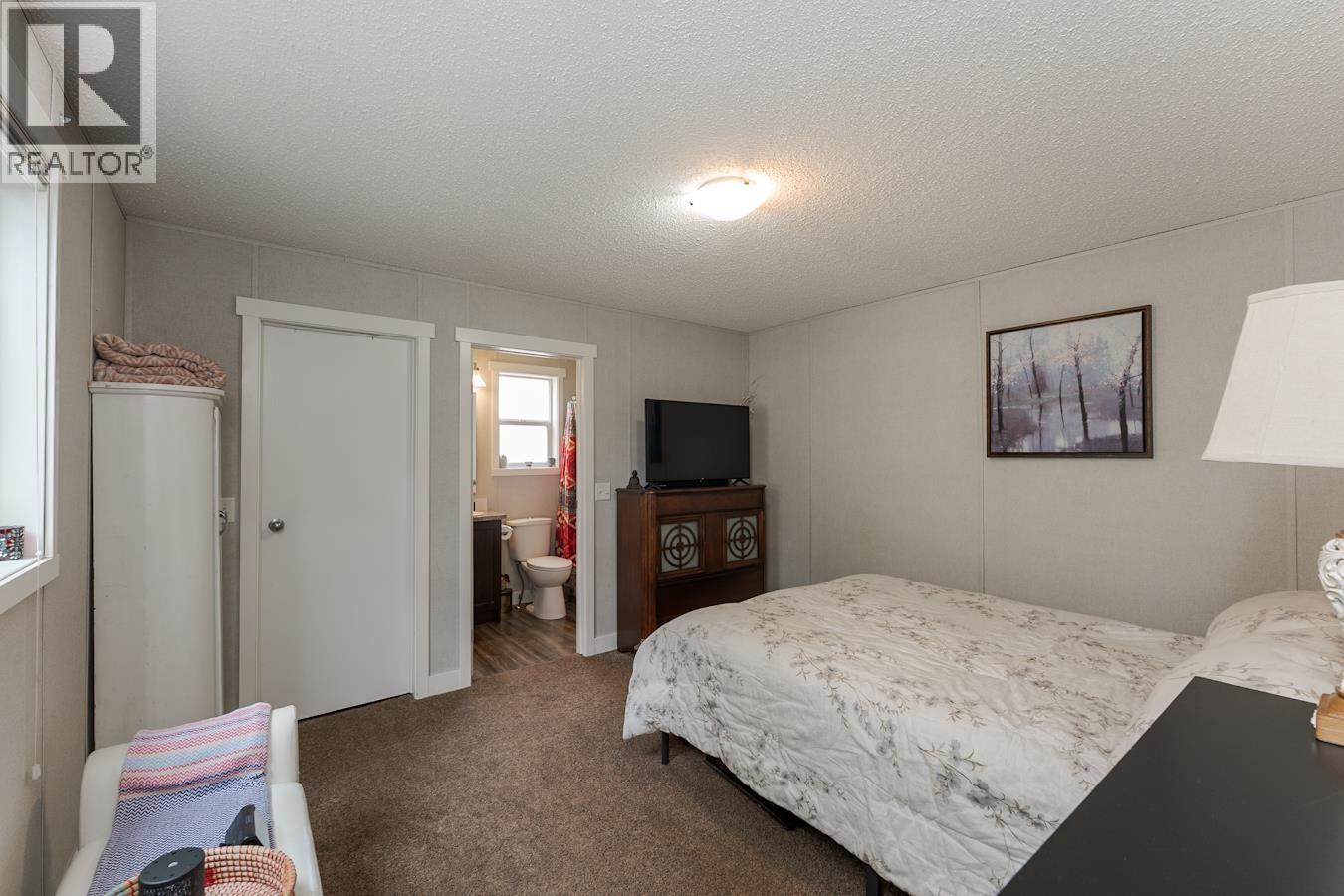 #10 5164 HART HIGHWAY - 10