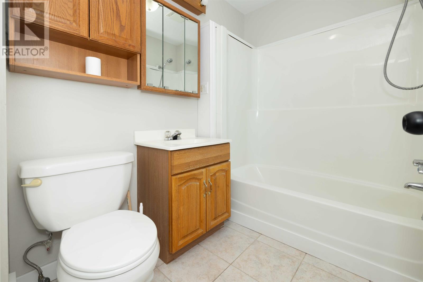 141 Kenogami AVE S, Thunder Bay, Ontario, P7B4R8 — Photo 10