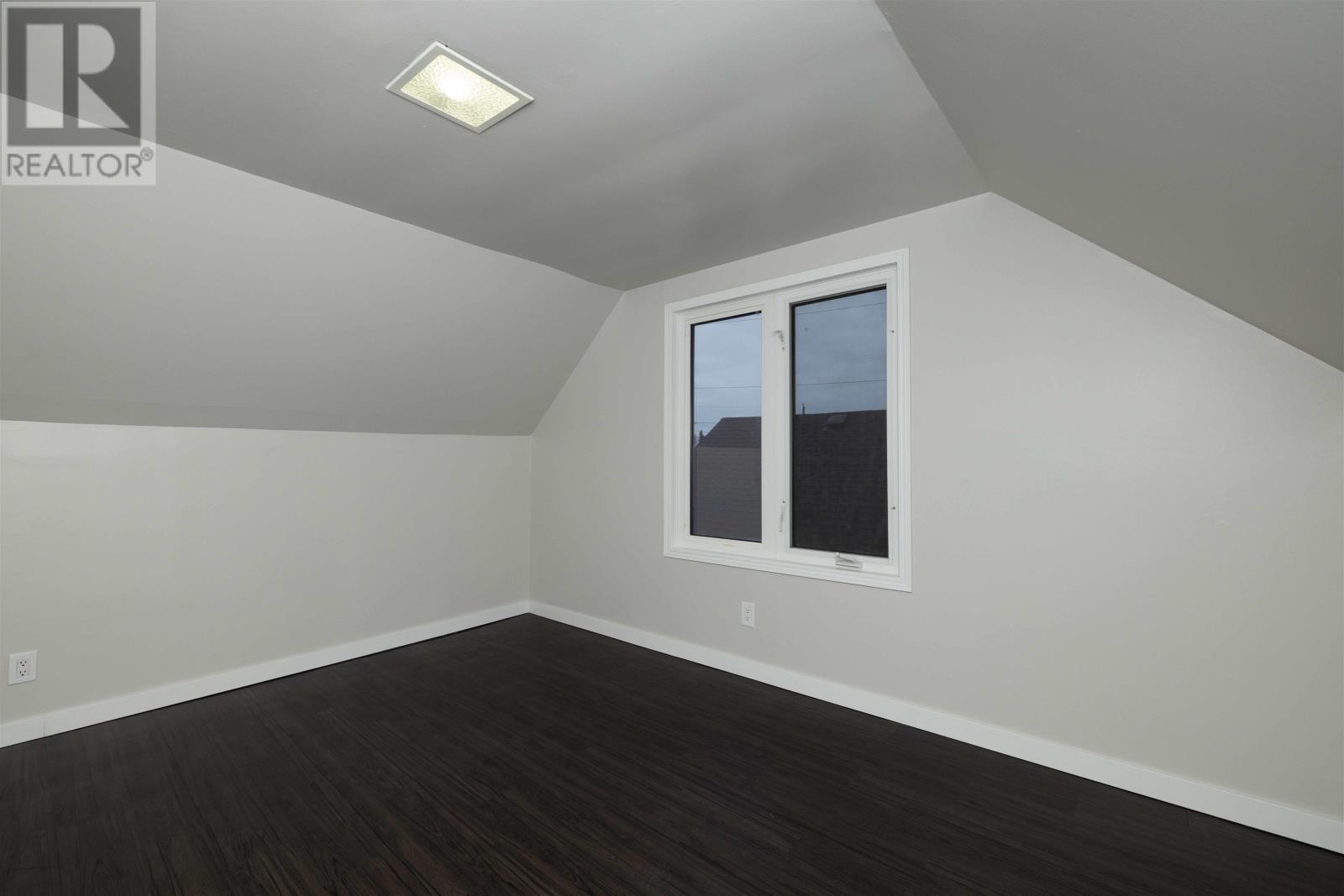 141 Kenogami AVE S, Thunder Bay, Ontario, P7B4R8 — Photo 14