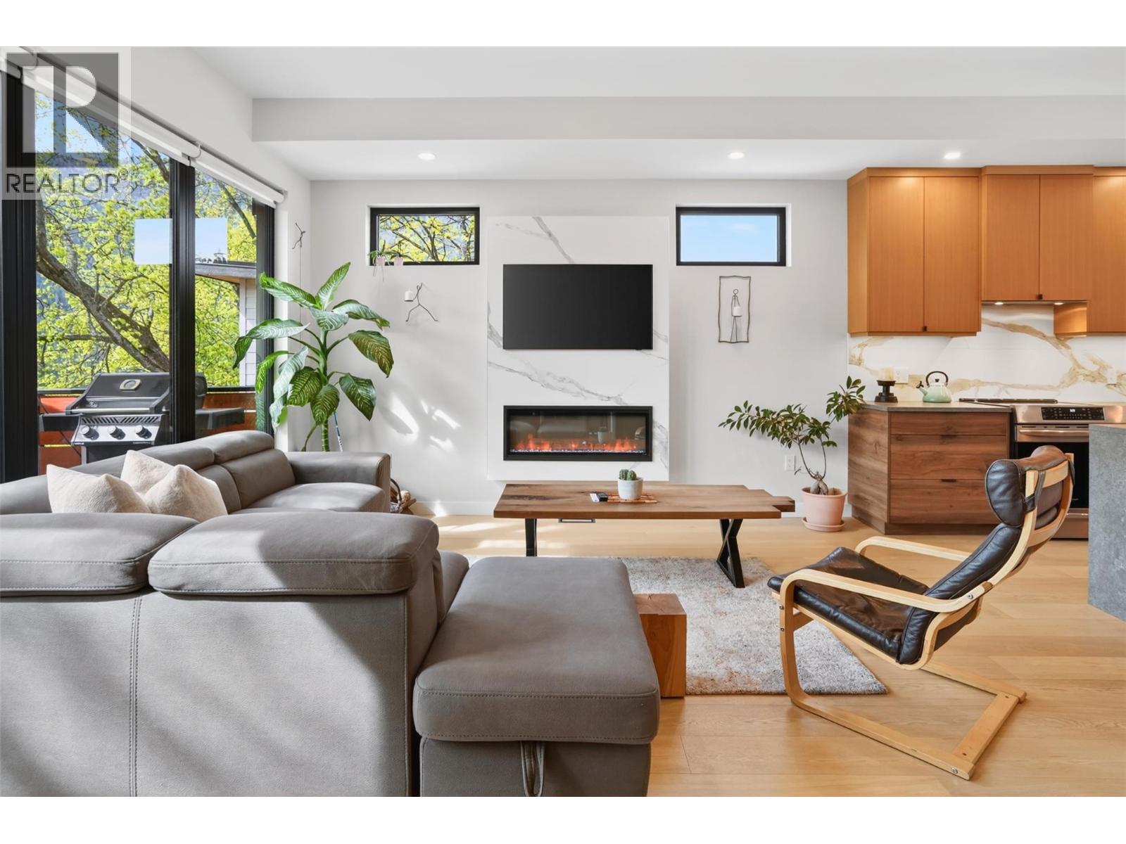 #9 Pine Street Unit# 9 - 27