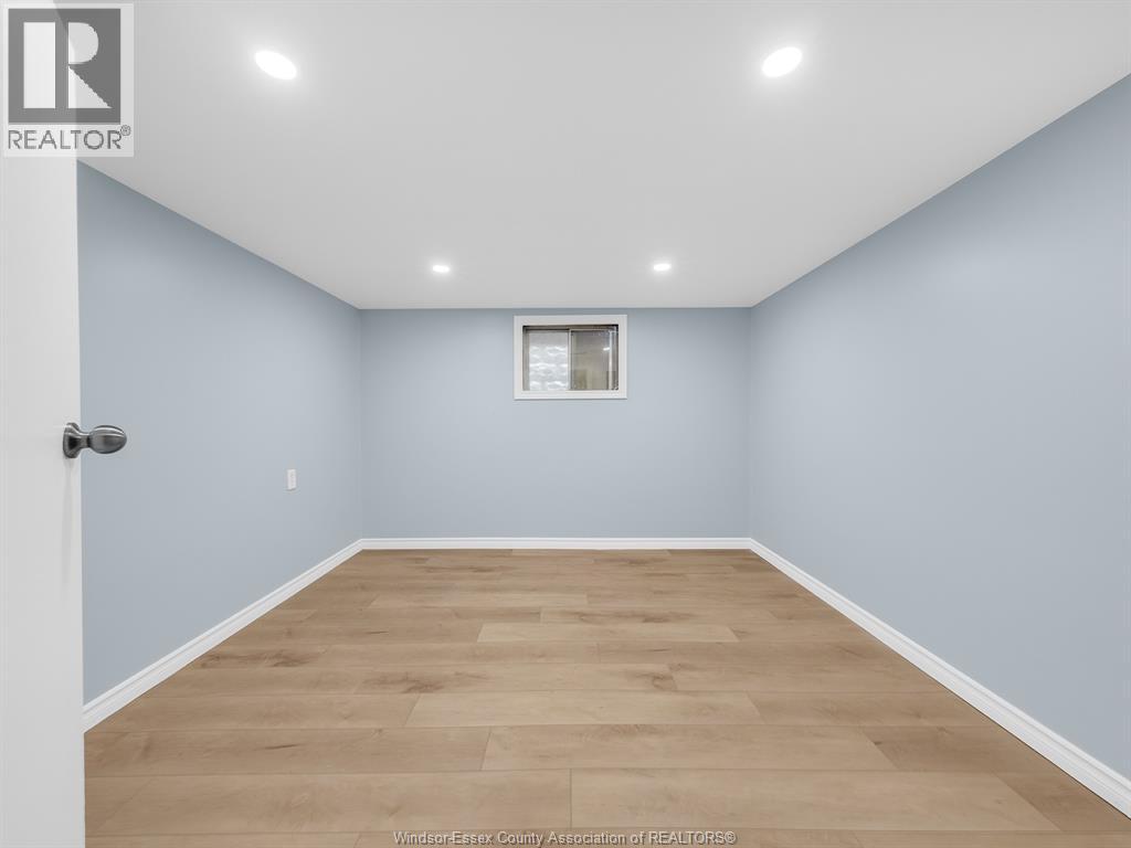 1220 LINCOLN, Windsor, Ontario, N8Y2H8 — Photo 30
