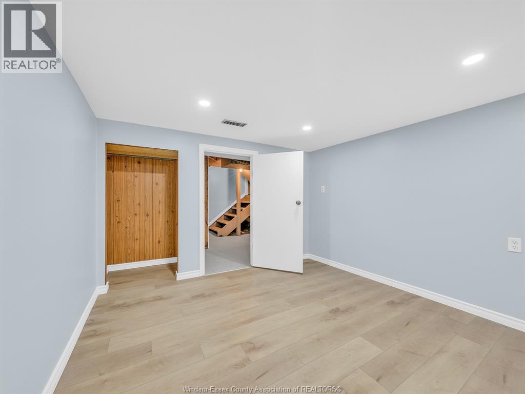 1220 LINCOLN, Windsor, Ontario, N8Y2H8 — Photo 31
