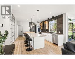 LARGE KITCHEN 17X13.6