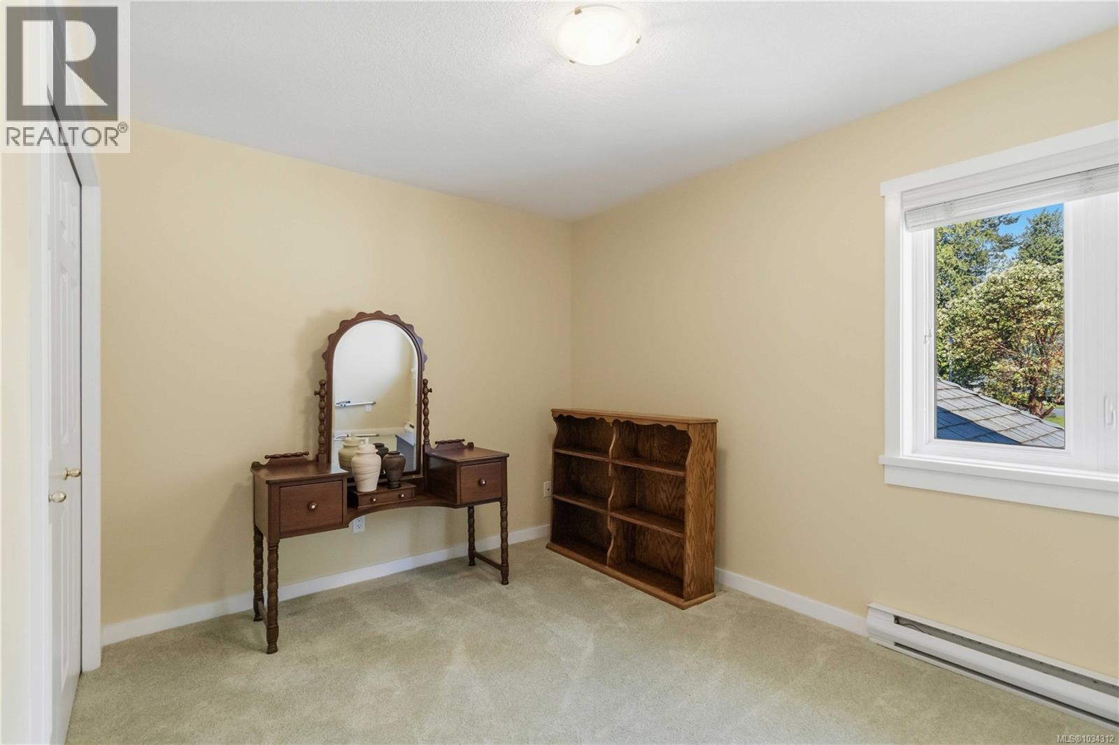  5195 Walema Court, Saanich