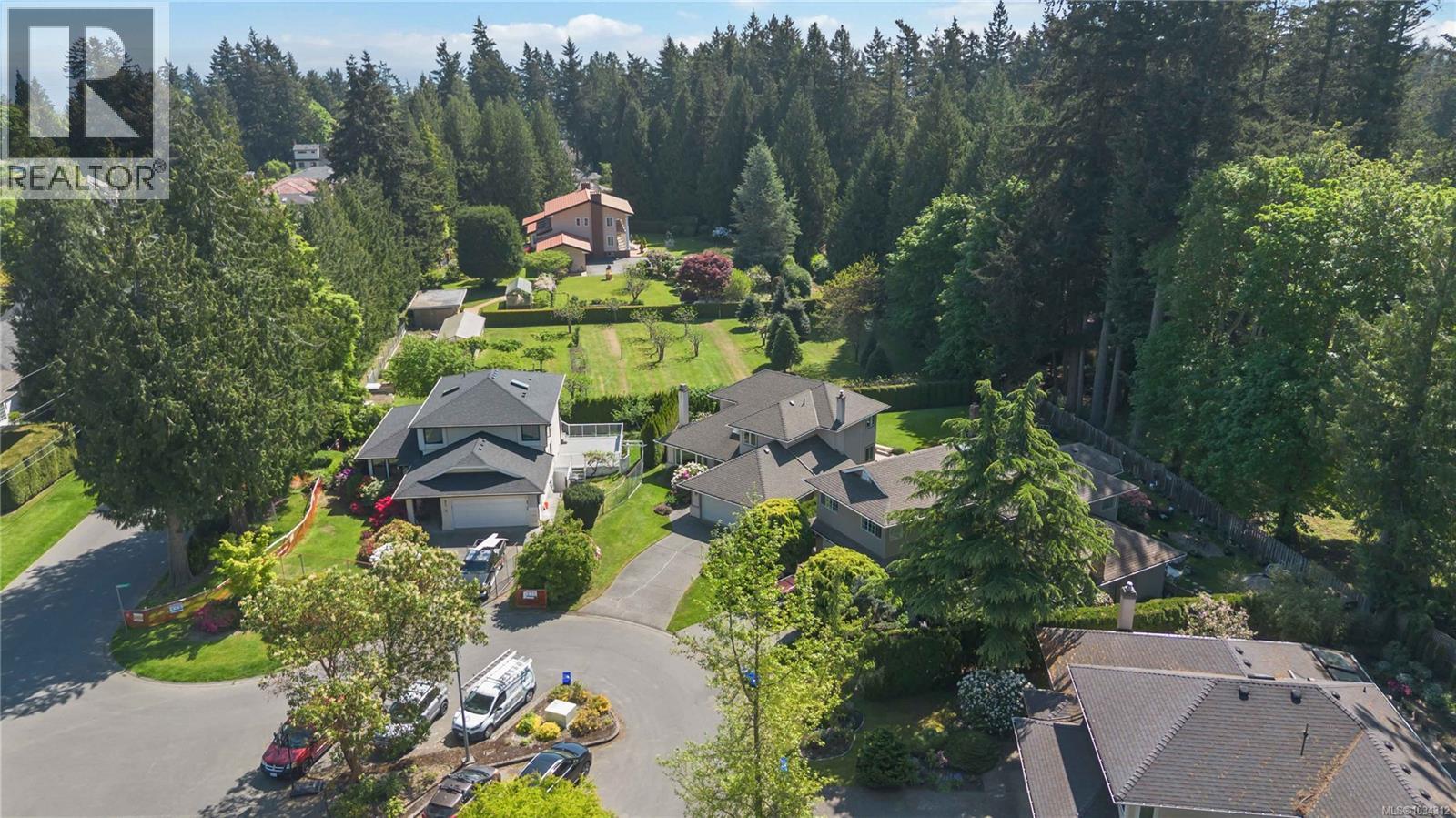  5195 Walema Court, Saanich