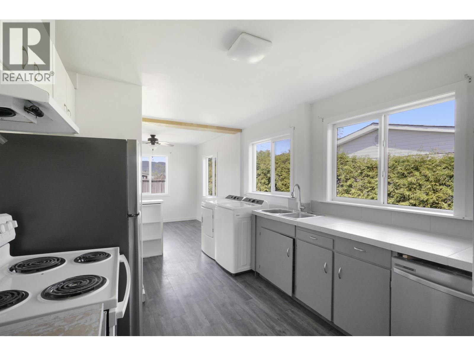 60 STARLING STREET - Image 3