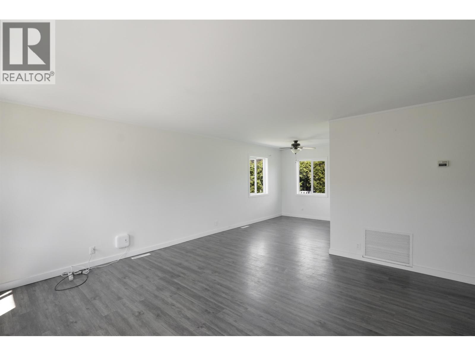 60 STARLING STREET - 5