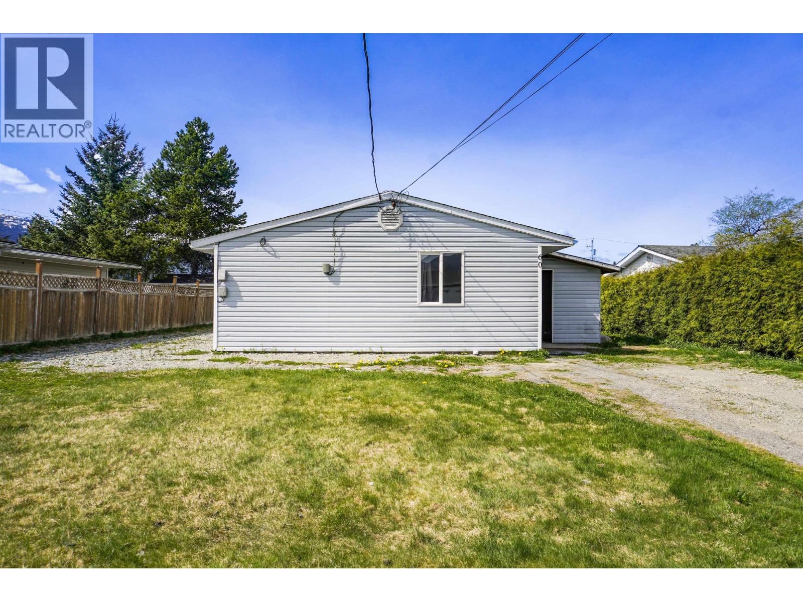 60 STARLING STREET - 11