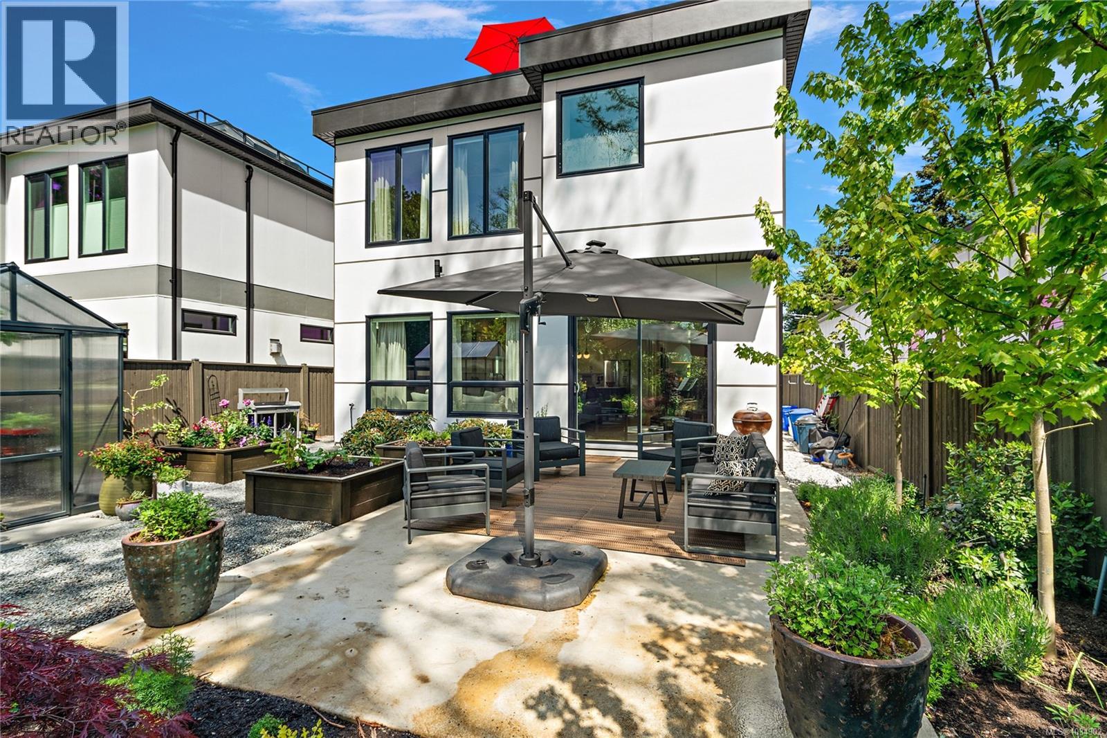 9499 Maryland Dr - 37
